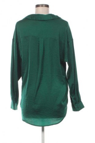 Damenbluse Stradivarius, Größe M, Farbe Grün, Preis € 17,99