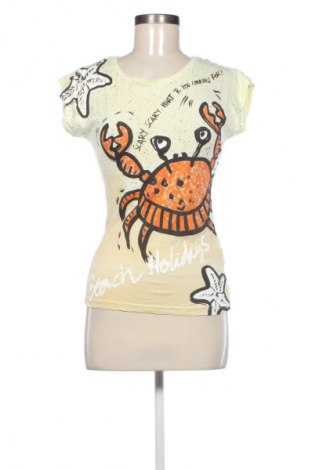 Γυναικείο t-shirt Bershka, Μέγεθος M, Χρώμα Πολύχρωμο, Τιμή 8,68 €