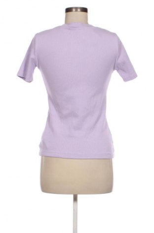 Γυναικείο t-shirt Calvin Klein Jeans, Μέγεθος M, Χρώμα Βιολετί, Τιμή 52,99 €