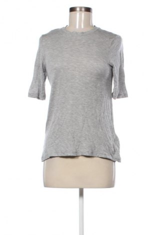 Γυναικείο t-shirt H&M, Μέγεθος L, Χρώμα Γκρί, Τιμή 8,68 €