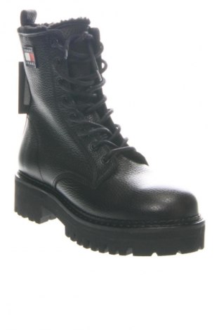 Дамски боти Tommy Jeans, Размер 39, Цвят Черен, Цена 204,99 лв.