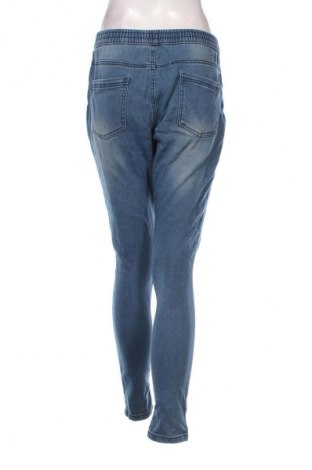 Damen Jeans Beloved, Größe M, Farbe Blau, Preis € 3,99