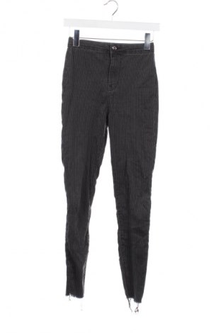 Damen Jeans Bershka, Größe S, Farbe Mehrfarbig, Preis € 4,99