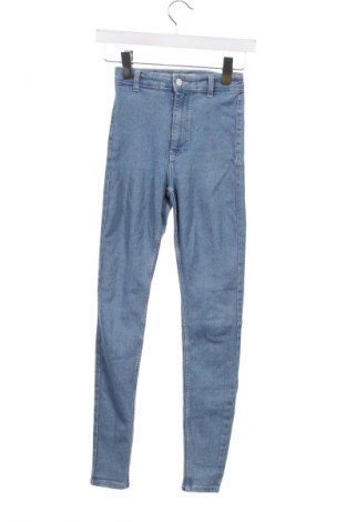 Damskie jeansy Bershka, Rozmiar XXS, Kolor Niebieski, Cena 26,99 zł