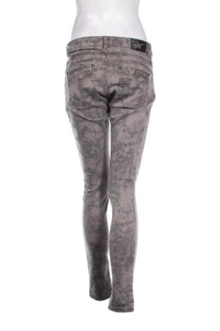 Damskie jeansy Denim 1982, Rozmiar M, Kolor Kolorowy, Cena 27,99 zł