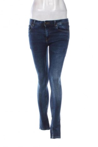 Damskie jeansy FSBN, Rozmiar M, Kolor Niebieski, Cena 26,99 zł