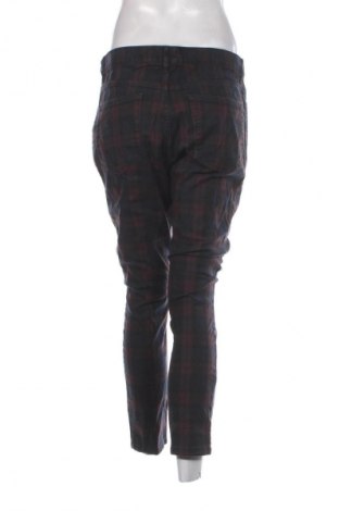 Női farmernadrág H&M, Méret M, Szín Sokszínű, Ár 2 459 Ft