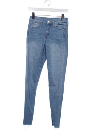 Damskie jeansy H&M, Rozmiar S, Kolor Niebieski, Cena 26,99 zł