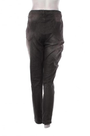 Blugi de femei Koko Noko, Mărime XXL, Culoare Negru, Preț 31,99 Lei