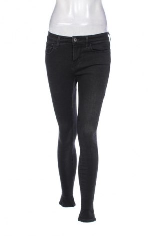 Γυναικείο Τζίν Levi's, Μέγεθος M, Χρώμα Μαύρο, Τιμή 37,46 €