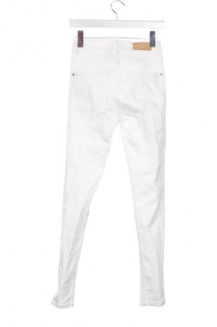 Damen Jeans Mango, Größe S, Farbe Weiß, Preis 23,99 €