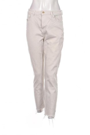 Blugi de femei ONLY, Mărime M, Culoare Bej, Preț 89,29 Lei