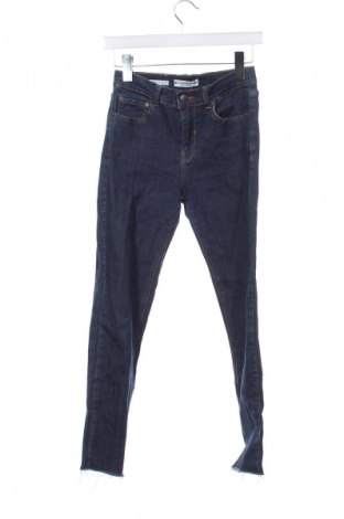 Γυναικείο Τζίν Pull&Bear, Μέγεθος S, Χρώμα Μπλέ, Τιμή 5,99 €