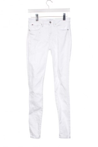 Női farmernadrág Tommy Hilfiger, Méret M, Szín Fehér, Ár 53 529 Ft