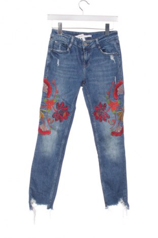 Blugi de femei Zara Trafaluc, Mărime S, Culoare Albastru, Preț 88,99 Lei
