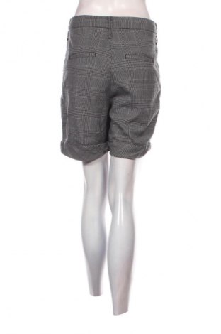 Damen Shorts Amisu, Größe M, Farbe Mehrfarbig, Preis € 3,99