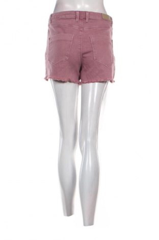 Damen Shorts Clockhouse, Größe M, Farbe Aschrosa, Preis € 8,99