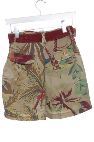 Damskie szorty Desigual, Rozmiar XS, Kolor Kolorowy, Cena 248,72 zł