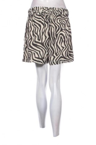Damen Shorts Dynamite, Größe M, Farbe Mehrfarbig, Preis € 12,99