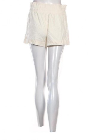 Damen Shorts Forever 21, Größe L, Farbe Weiß, Preis € 10,99
