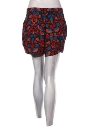 Dámské kraťasy  H&M, Velikost M, Barva Vícebarevné, Cena  189,00 Kč
