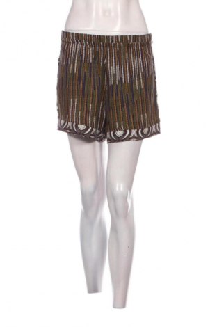 Dámske kraťasy  H&M, Veľkosť M, Farba Viacfarebná, Cena  11,95 €