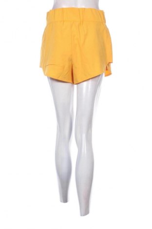 Damen Shorts Levity, Größe S, Farbe Gelb, Preis 17,36 €