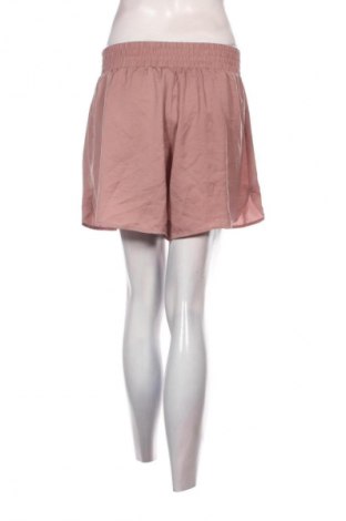 Damen Shorts NA-KD, Größe S, Farbe Aschrosa, Preis € 8,99