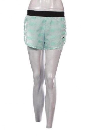 Dámske kraťasy  Nike, Veľkosť S, Farba Viacfarebná, Cena  17,95 €