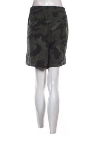 Damen Shorts Old Navy, Größe 3XL, Farbe Mehrfarbig, Preis € 7,99