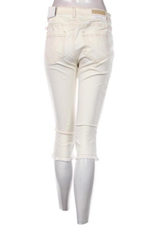 Damen Shorts Taifun, Größe M, Farbe Ecru, Preis € 7,99