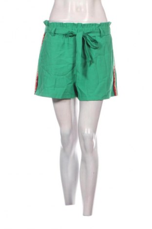 Damen Shorts Yu & Me, Größe L, Farbe Grün, Preis € 9,99
