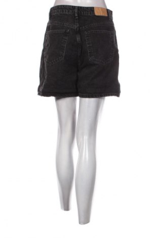 Pantaloni scurți de femei Zara, Mărime M, Culoare Negru, Preț 52,99 Lei