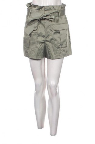 Pantaloni scurți de femei Zara, Mărime M, Culoare Verde, Preț 65,99 Lei