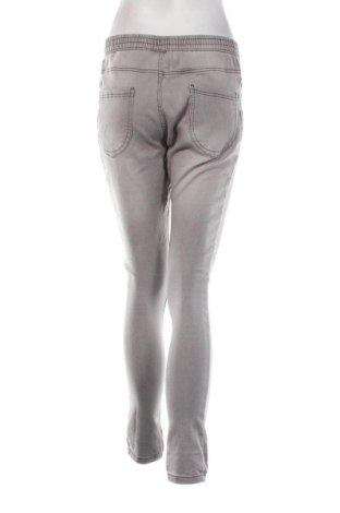 Pantaloni de femei Beloved, Mărime M, Culoare Gri, Preț 15,99 Lei