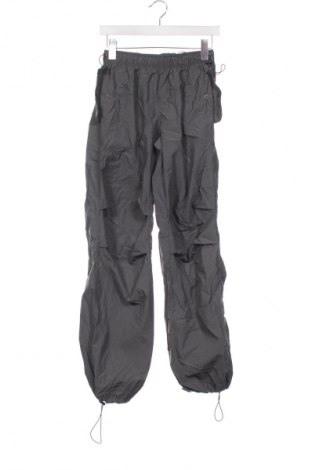 Női nadrág Bershka, Méret XS, Szín Szürke, Ár 2 739 Ft
