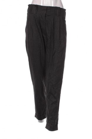 Damenhose Bershka, Größe M, Farbe Mehrfarbig, Preis 3,99 €