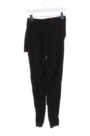 Női nadrág Bershka, Méret XS, Szín Fekete, Ár 2 000 Ft