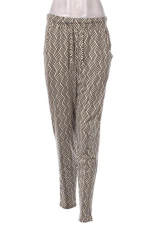 Pantaloni de femei Ladies Fashion, Mărime S, Culoare Multicolor, Preț 24,99 Lei