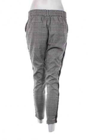 Pantaloni de femei ONLY, Mărime M, Culoare Multicolor, Preț 158,00 Lei