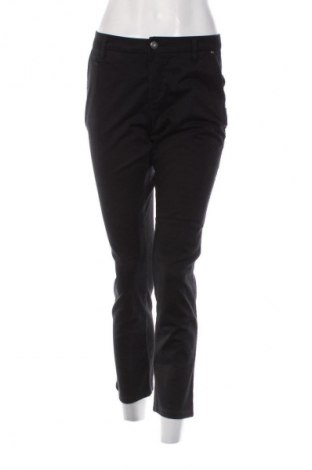 Pantaloni de femei United Colors Of Benetton, Mărime M, Culoare Negru, Preț 104,59 Lei
