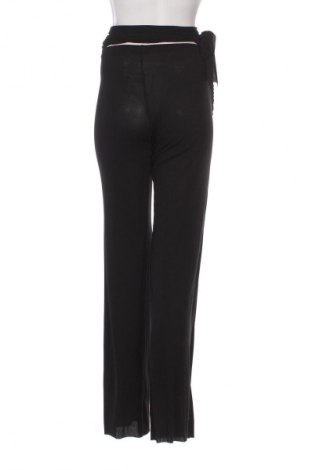 Pantaloni de femei Zara, Mărime M, Culoare Negru, Preț 26,99 Lei
