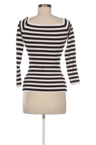 Dámský svetr H&M, Velikost M, Barva Vícebarevné, Cena  367,00 Kč