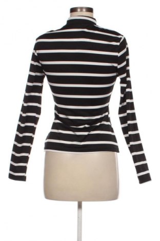 Damen Rollkragen SHEIN, Größe M, Farbe Mehrfarbig, Preis 3,99 €