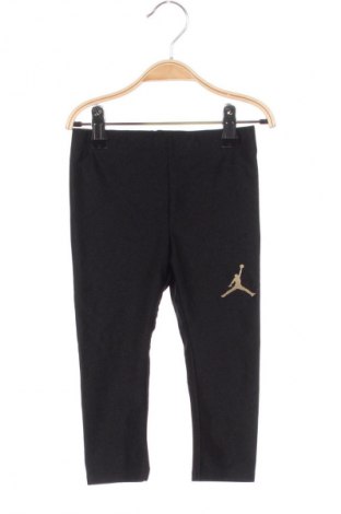 Детски клин Air Jordan Nike, Размер 18-24m/ 86-98 см, Цвят Черен, Цена 38,00 лв.