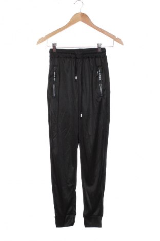 Παιδική κάτω φόρμα Unbranded, Μέγεθος 5-6y/ 116-122 εκ., Χρώμα Μαύρο, Τιμή 6,99 €