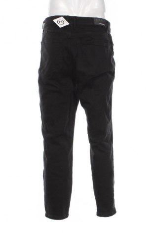 Męskie jeansy Stradivarius, Rozmiar L, Kolor Czarny, Cena 51,99 zł