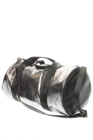 Geantă de călătorie Unbranded, Culoare Argintiu, Preț 127,99 Lei