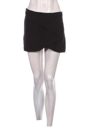 Fustă-pantalon Stradivarius, Mărime M, Culoare Negru, Preț 51,99 Lei