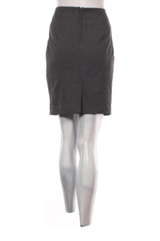 Sukně H&M, Velikost S, Barva Vícebarevné, Cena  99,00 Kč